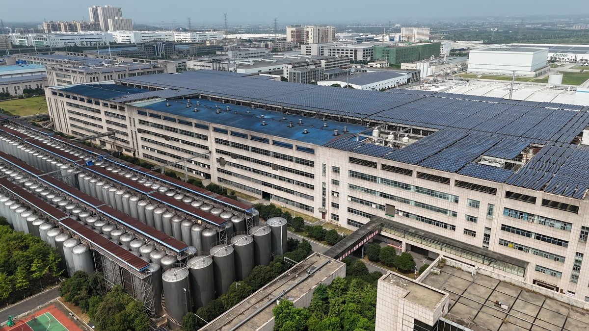 82 % firem drží nebo zrychluje klimatické cíle